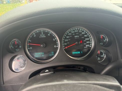 Used 2011 GMC Sierra 2500 Denali w/ Suspension Package, Off-Road image 25