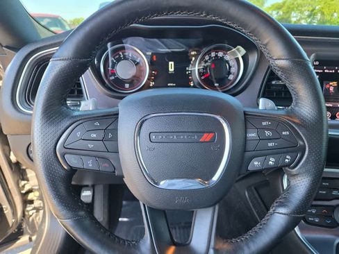 Used 2017 Dodge Challenger R/T Scat Pack RWD image 22