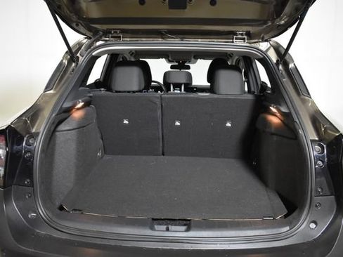 Certified 2025 Nissan Kicks SV AWD/4WD image 28