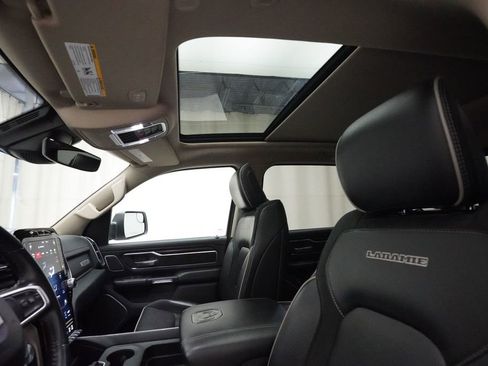 Used 2021 RAM 1500 Laramie image 32