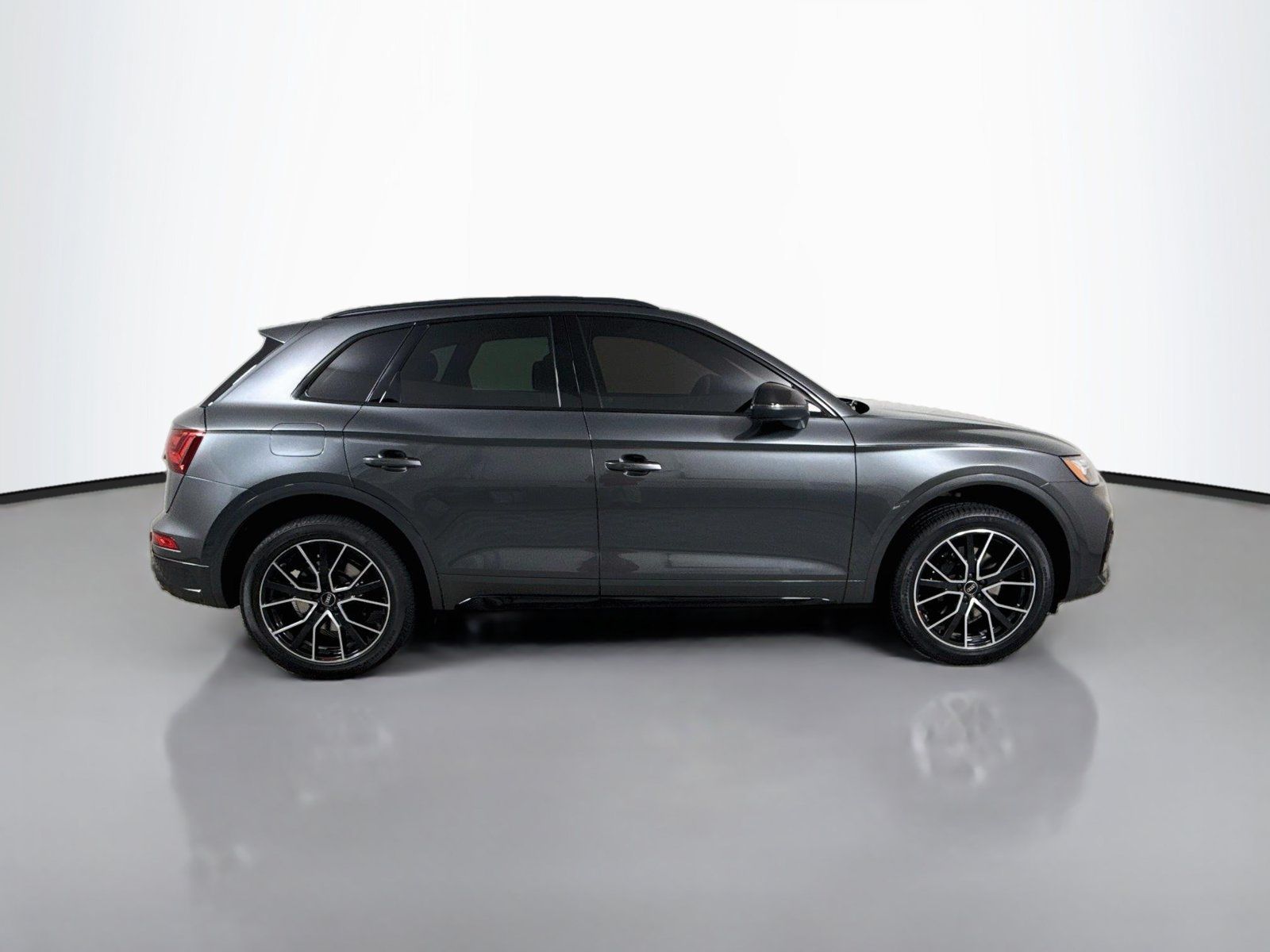 Certified 2023 Audi SQ5 Premium Plus w/ Premium Plus Package AWD/4WD image 8