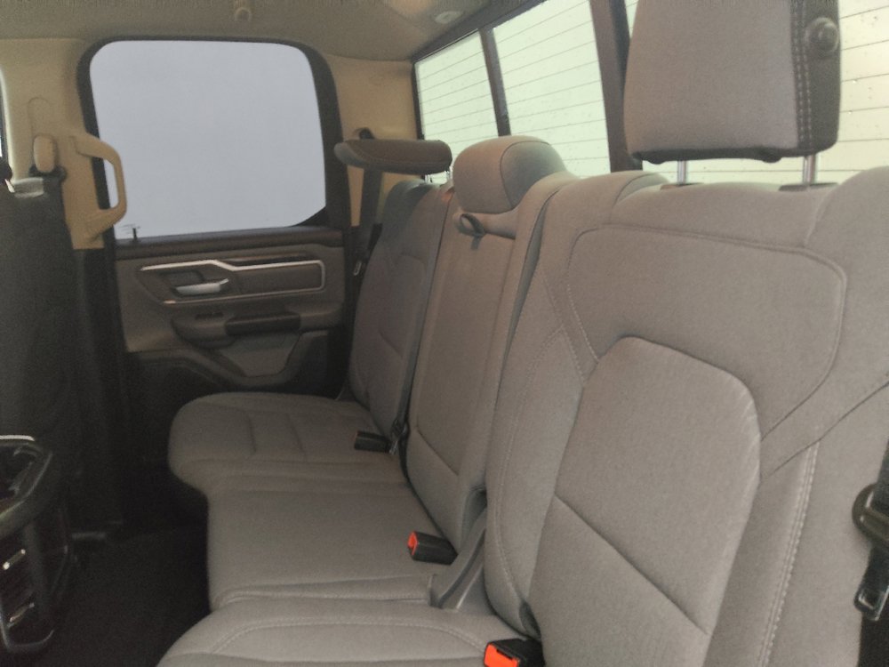 Used 2020 RAM 1500 Big Horn RWD image 18