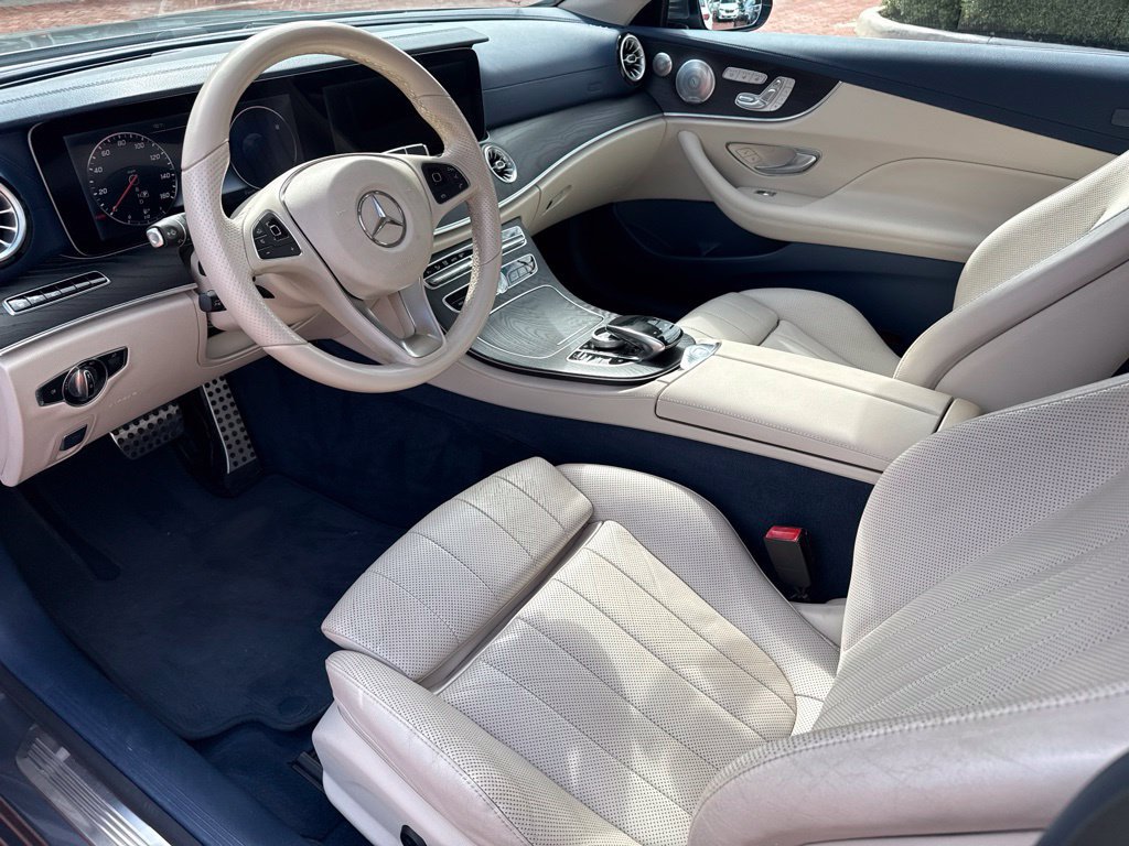 Used 2018 Mercedes-Benz E 400 4MATIC Cabriolet image 5