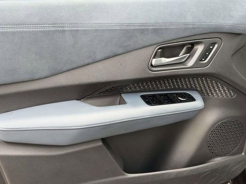 Used 2023 Nissan Ariya image 14