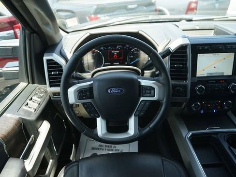 Used 2020 Ford F350 Lariat w/ Lariat Ultimate Package AWD/4WD image 22