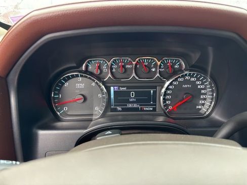 Used 2014 Chevrolet Silverado 1500 High Country w/ High Country Premium Package image 19