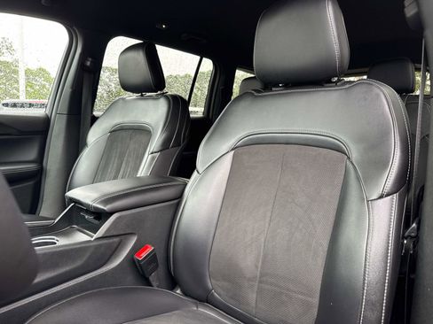 Certified 2024 Jeep Grand Cherokee L Laredo image 20