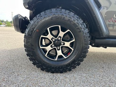 Certified 2021 Jeep Wrangler Unlimited Rubicon AWD/4WD image 52