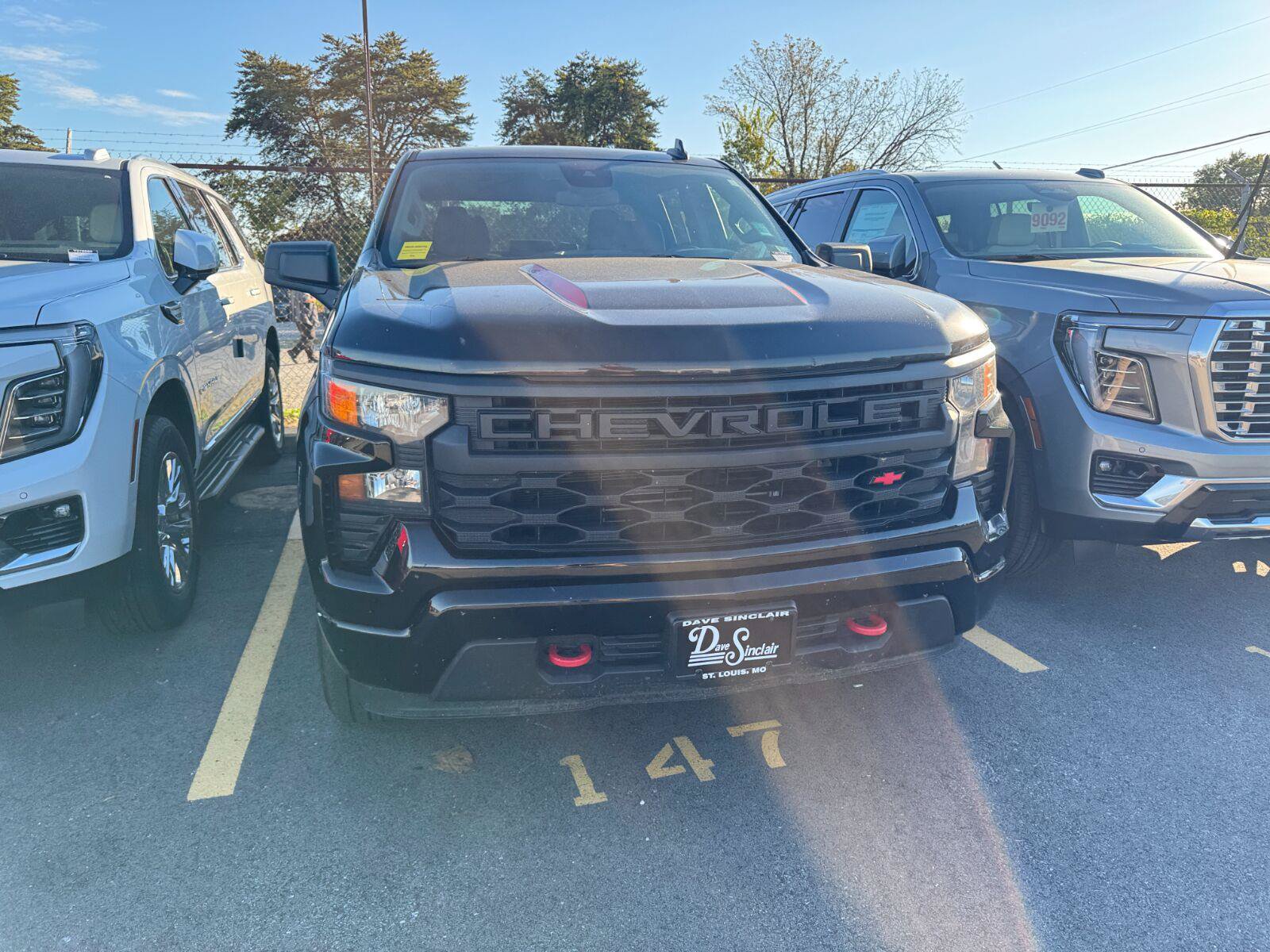 Used 2022 Chevrolet Silverado 1500 Custom w/ LPO, Dark Essentials Package AWD/4WD image 6