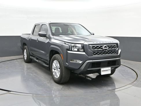 Used 2022 Nissan Frontier SV RWD image 21
