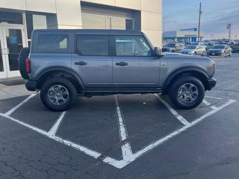 Used 2024 Ford Bronco Big Bend image 7