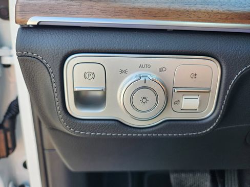 New 2026 Mercedes-Benz GLE 450 4MATIC image 18