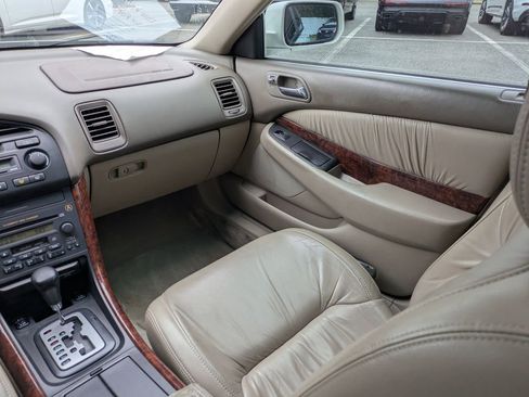Used 2003 Acura TL FWD image 16