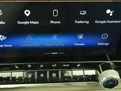 Used 2023 Chevrolet Colorado ZR2 AWD/4WD image 18