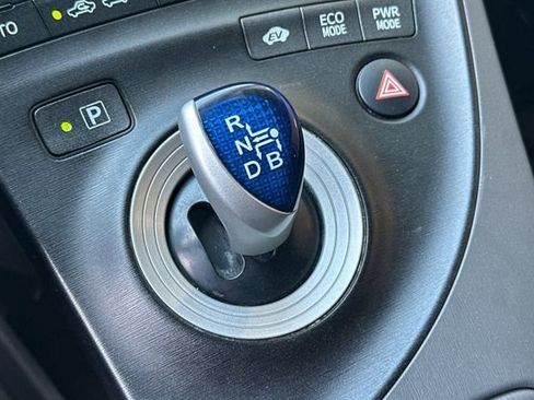 Used 2011 Toyota Prius Three FWD image 24