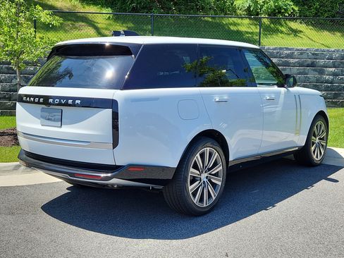 New 2025 Land Rover Range Rover Autobiography image 2