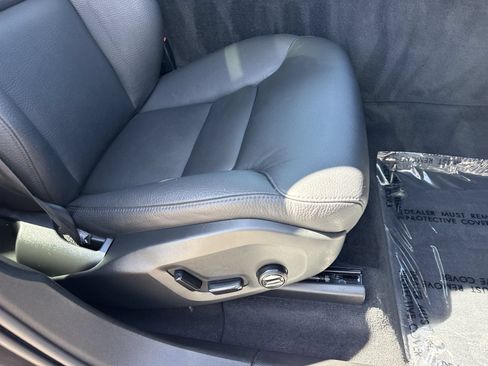 Used 2022 Volvo XC60 B5 Momentum w/ Climate Package FWD image 25