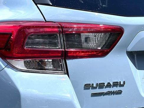 Used 2023 Subaru Crosstrek 2.5i Limited w/ Moonroof Package AWD/4WD image 8
