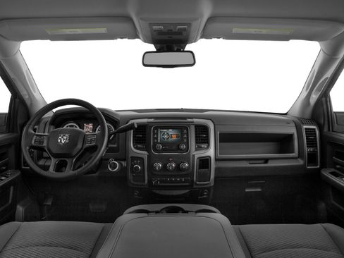 Used 2017 RAM 2500 Tradesman w/ Chrome Appearance Group AWD/4WD image 49