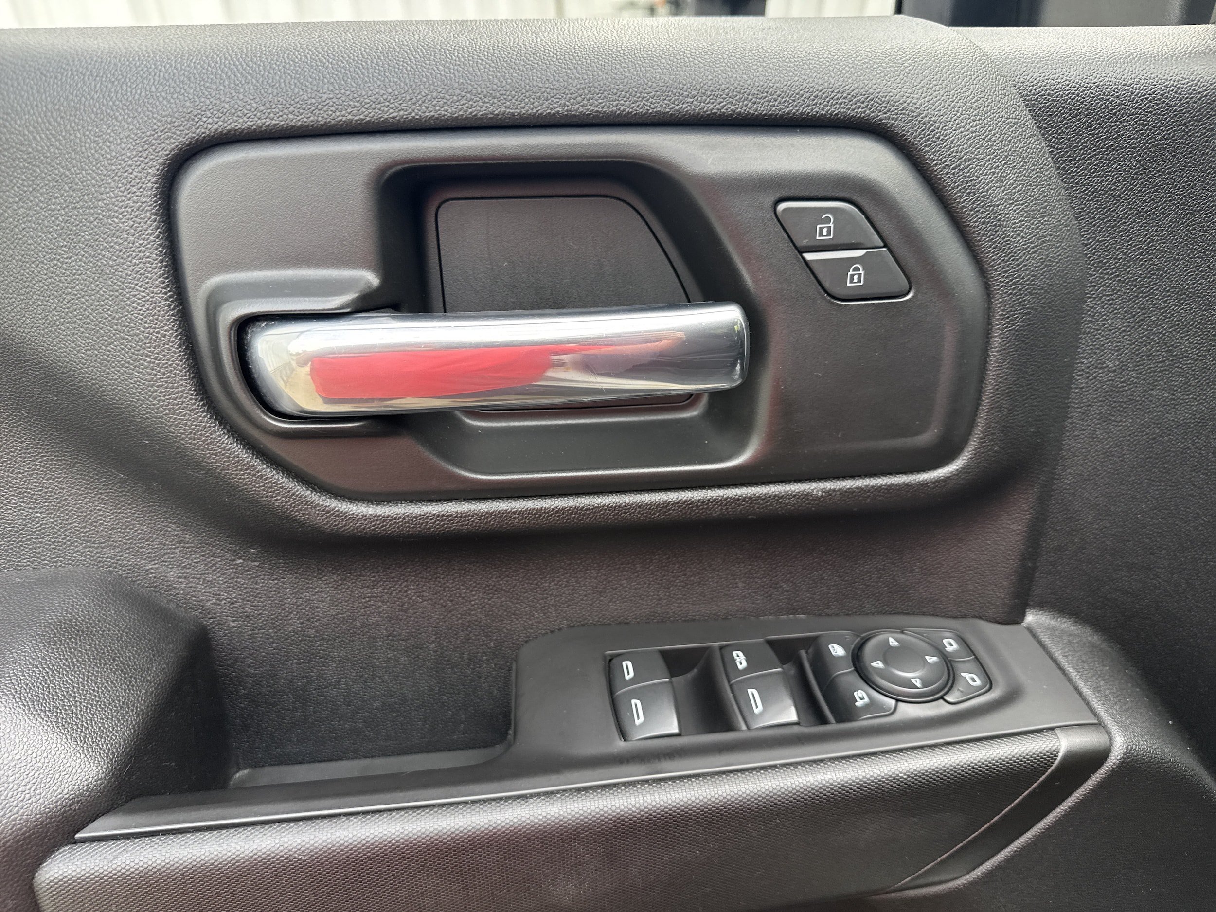 Used 2021 Chevrolet Silverado 2500 Custom w/ Custom Value Package AWD/4WD image 8