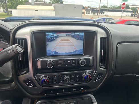 Used 2017 Chevrolet Silverado 1500 LTZ w/ LTZ Plus Package AWD/4WD image 38