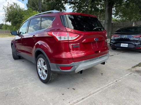 Used 2013 Ford Escape Titanium w/ Parking Technology Pkg FWD image 7