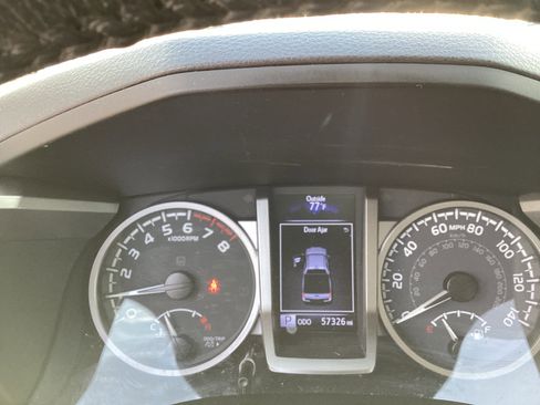 Used 2023 Toyota Tacoma SR5 w/ Technology Package AWD/4WD image 20