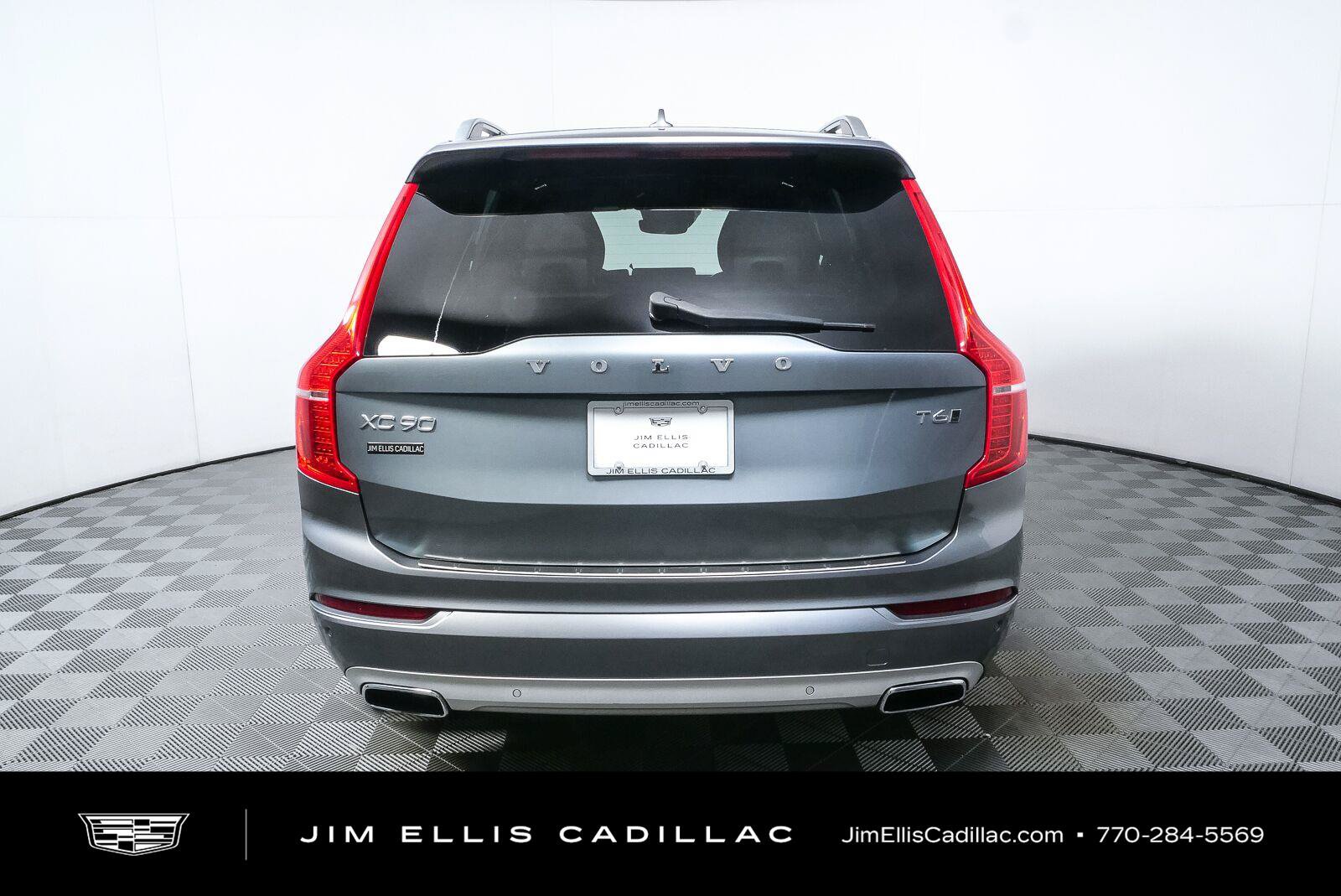 Used 2018 Volvo XC90 T6 Momentum w/ Protection Package Plus AWD/4WD image 25