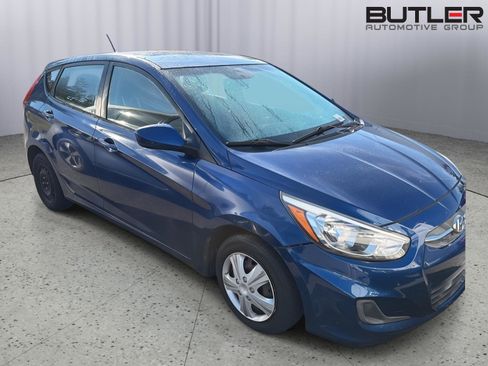 Used 2016 Hyundai Accent SE FWD image 10