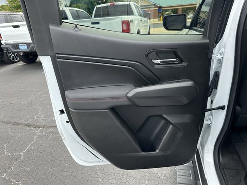 Certified 2024 Chevrolet Colorado Z71 w/ Z71 Convenience Package 2 image 22