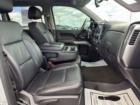 Used 2018 Chevrolet Silverado 1500 LT w/ True North Edition AWD/4WD image 15