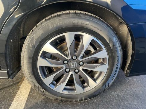 Used 2024 Honda Odyssey EX-L image 18