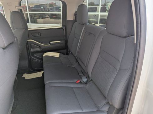 Used 2022 Nissan Frontier S w/ Technology Package AWD/4WD image 24