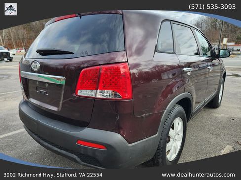Used 2012 Kia Sorento FWD image 8