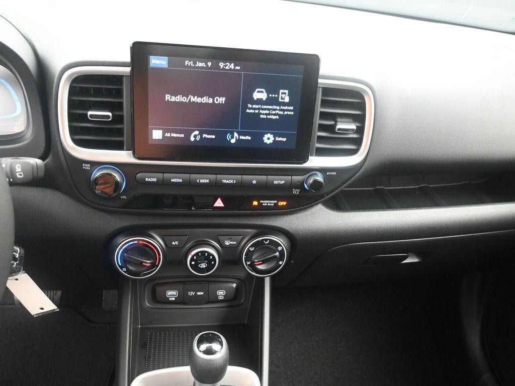 New 2026 Hyundai Venue SE FWD image 13