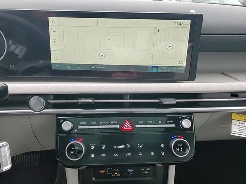 New 2026 Hyundai Tucson Limited image 19