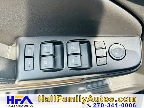 Used 2018 GMC Yukon Denali w/ Open Road Package AWD/4WD image 26