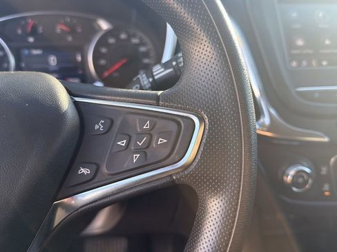 Used 2023 Chevrolet Equinox LT image 25