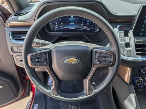 Used 2024 Chevrolet Tahoe High Country AWD/4WD image 15