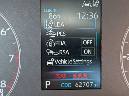 Used 2023 Toyota Corolla LE FWD image 20