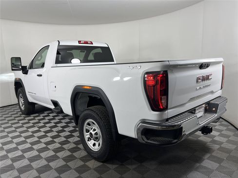 New 2026 GMC Sierra 2500 Pro w/ 1SA Pro Safety Plus Package AWD/4WD image 4