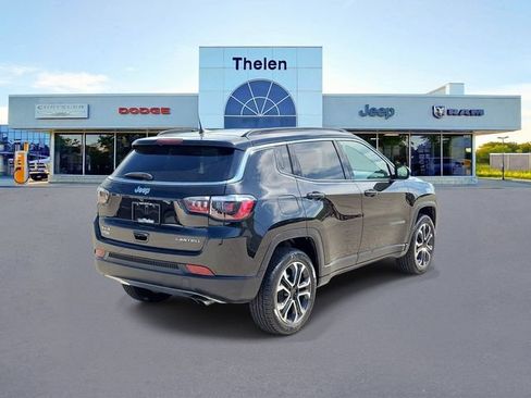 Used 2022 Jeep Compass Limited AWD/4WD image 4
