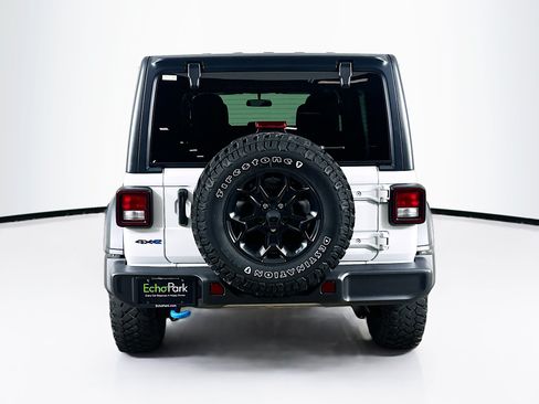 Used 2023 Jeep Wrangler Unlimited w/ Cold Weather Group AWD/4WD image 7