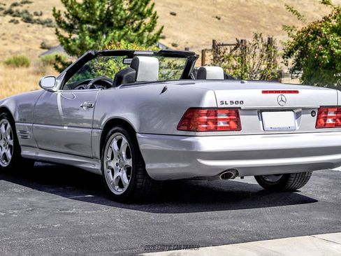 Used 2002 Mercedes-Benz SL 500 image 6