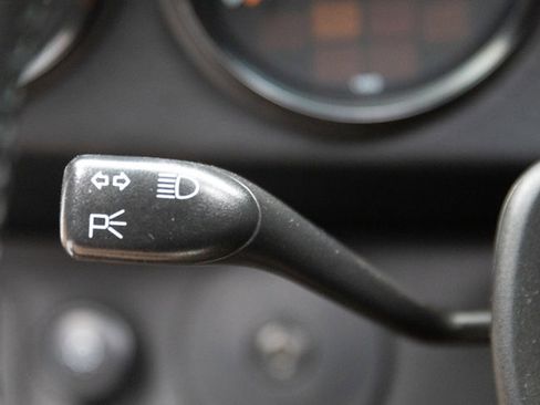 Used 1995 Porsche 911 Carrera image 54