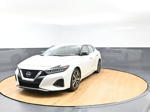 Used 2023 Nissan Maxima SV w/ Floor Mat Group FWD image 39