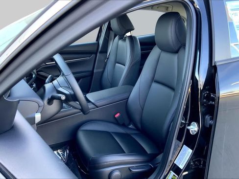 New 2026 MAZDA MAZDA3 s Sport FWD image 9