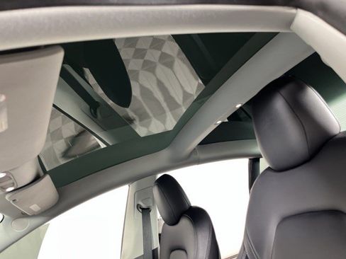 Used 2023 Tesla Model 3 Standard Range RWD image 26