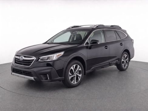 Used 2020 Subaru Outback Touring w/ Popular Package #2 AWD/4WD image 3
