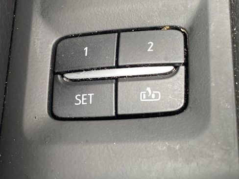 Used 2022 GMC Yukon Denali AWD/4WD image 20